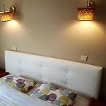 Hotel Hotel Westendia Inclusief Parking And Top Breakfast ! 2*