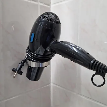 Westendia And Free Parking Breakfast 2*