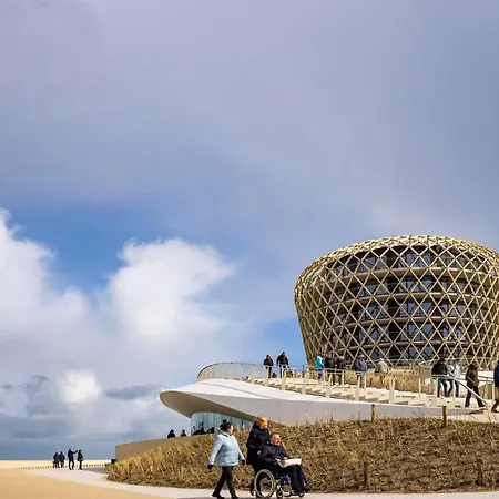 Westendia And Free Parking Breakfast