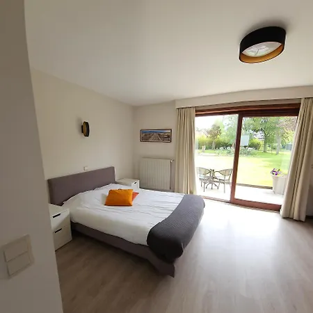 Westendia Inclusief Parking&top Breakfast ! Hotel