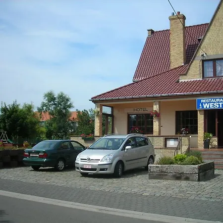 Westendia And Free Parking Breakfast Вестэнде