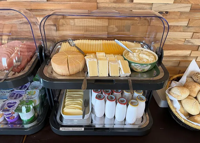 Hotell Westendia And Free Parking Breakfast