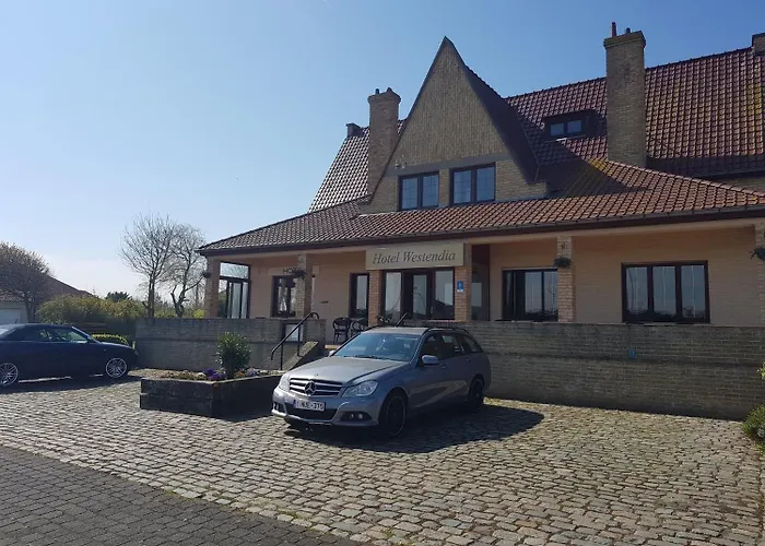 Hotell Westendia And Free Parking Breakfast